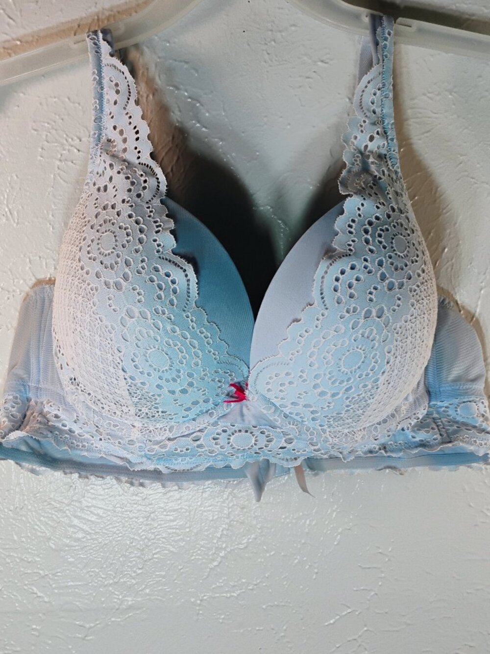 Cacique Boost Plunge Underwire Bra – Light Blue Eyelet Lace – Size 46B
